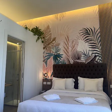 Guest house J & R *