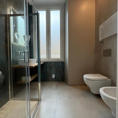 J & R 3* 斯培西亚